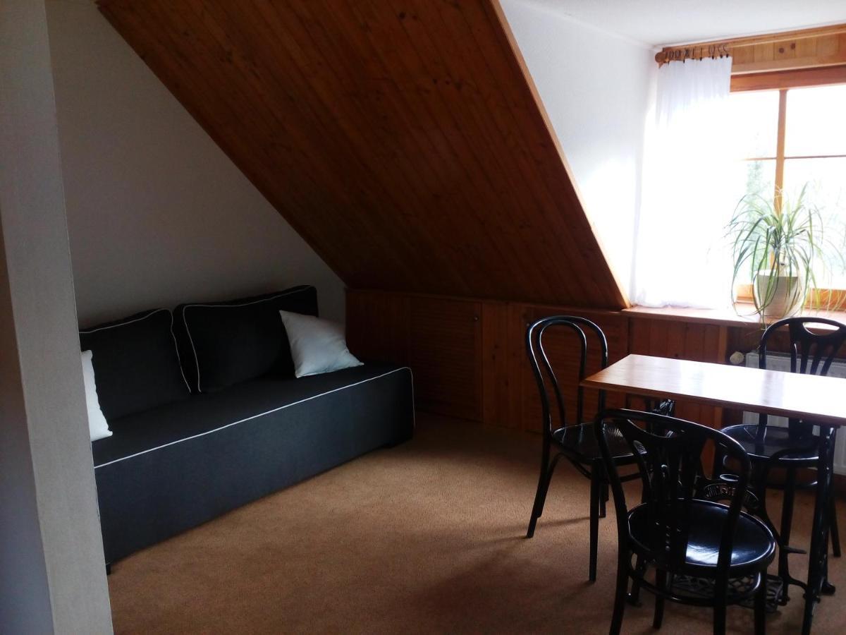Apartamencik Na Slonecznej Пеховице Экстерьер фото